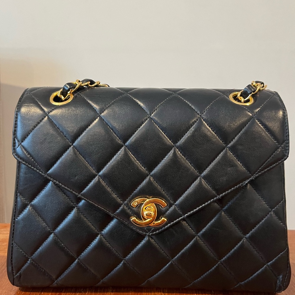 Chanel purse